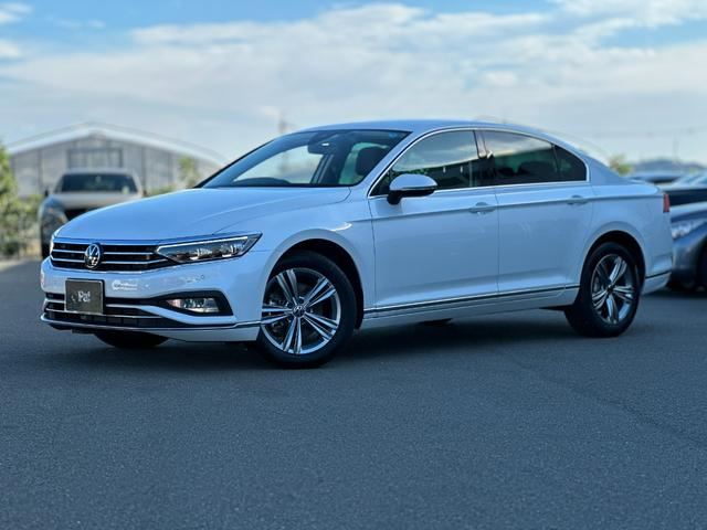 Volkswagen Passat_0