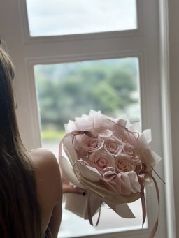 Bashful Dreams Bouquet