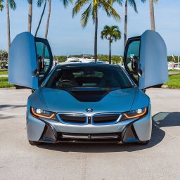 BMW i8