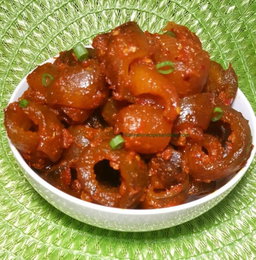 Ponmo 