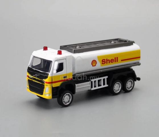 1:72 Volvo Truck Oil Container_3