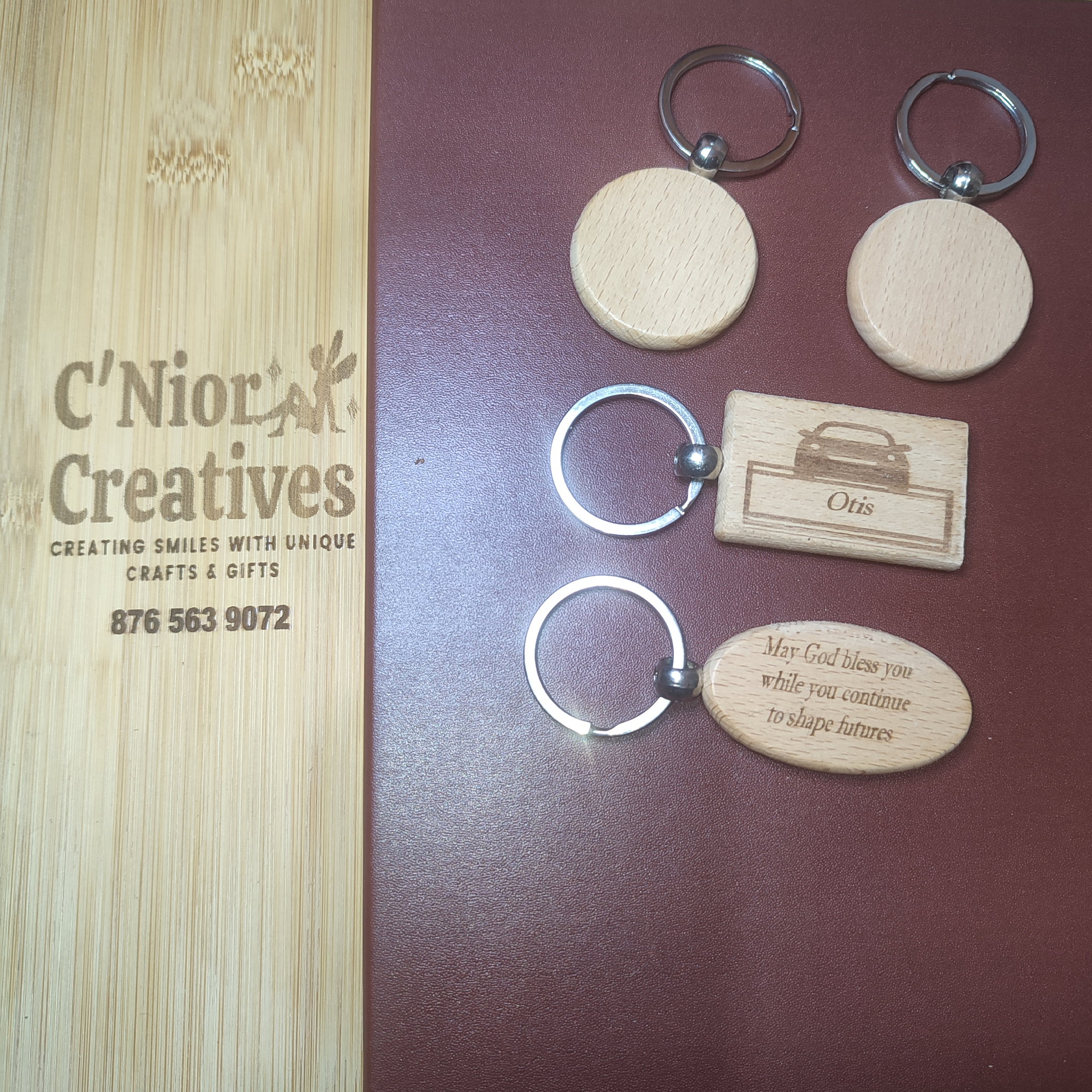 Wooden keyrings _0