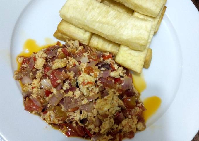 Fried Yam & Egg Sauce