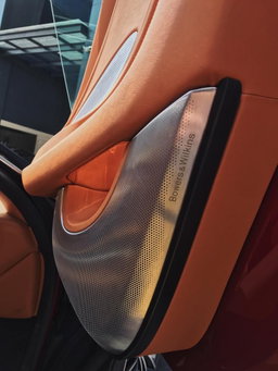 MCLAREN 570S