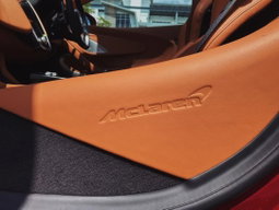 MCLAREN 570S