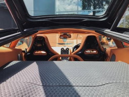 MCLAREN 570S