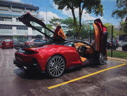 MCLAREN 570S