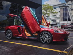 MCLAREN 570S