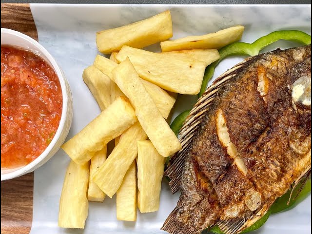 Grilled Fish, Yam Chips, Plantain & Salad_3