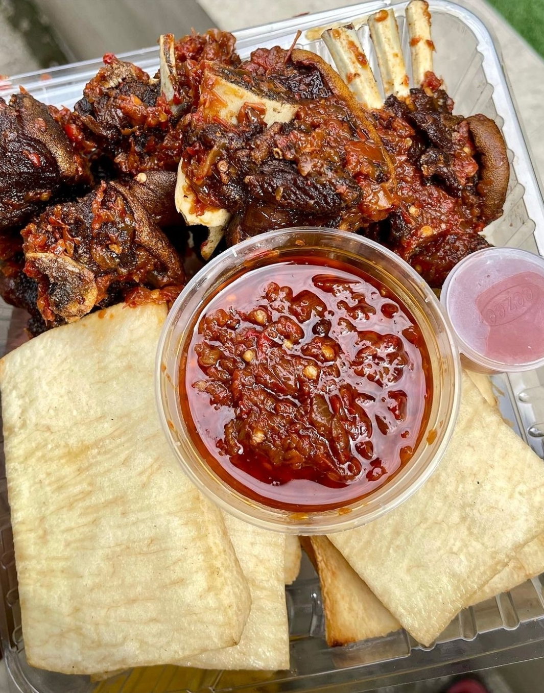 Goat Meat, Yam Chips & Pepper Sauce_1