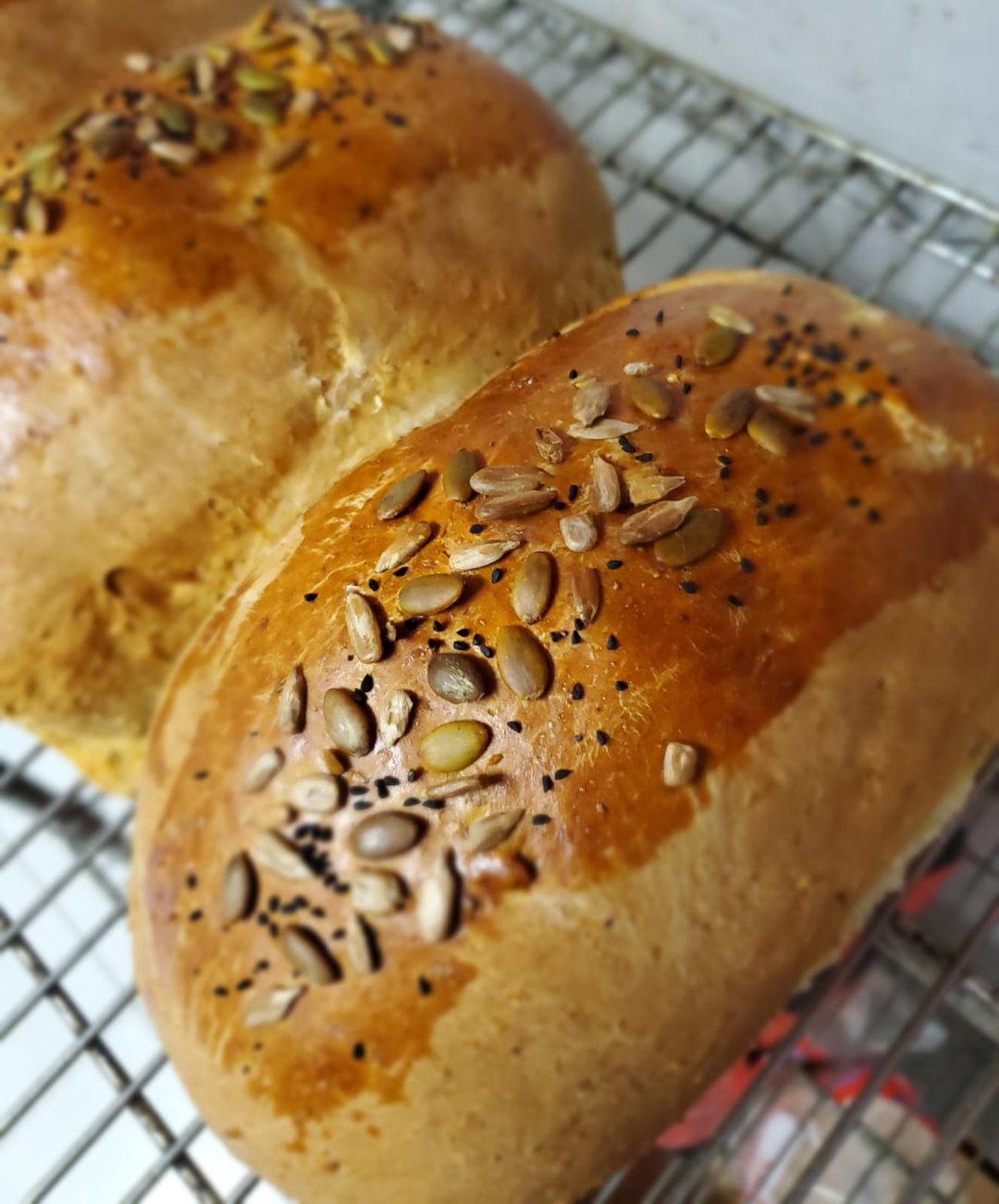 Seeded Oat Loaf