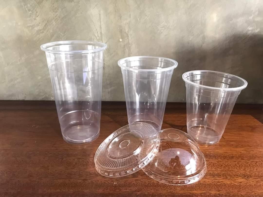 Plastic cups 100 pack