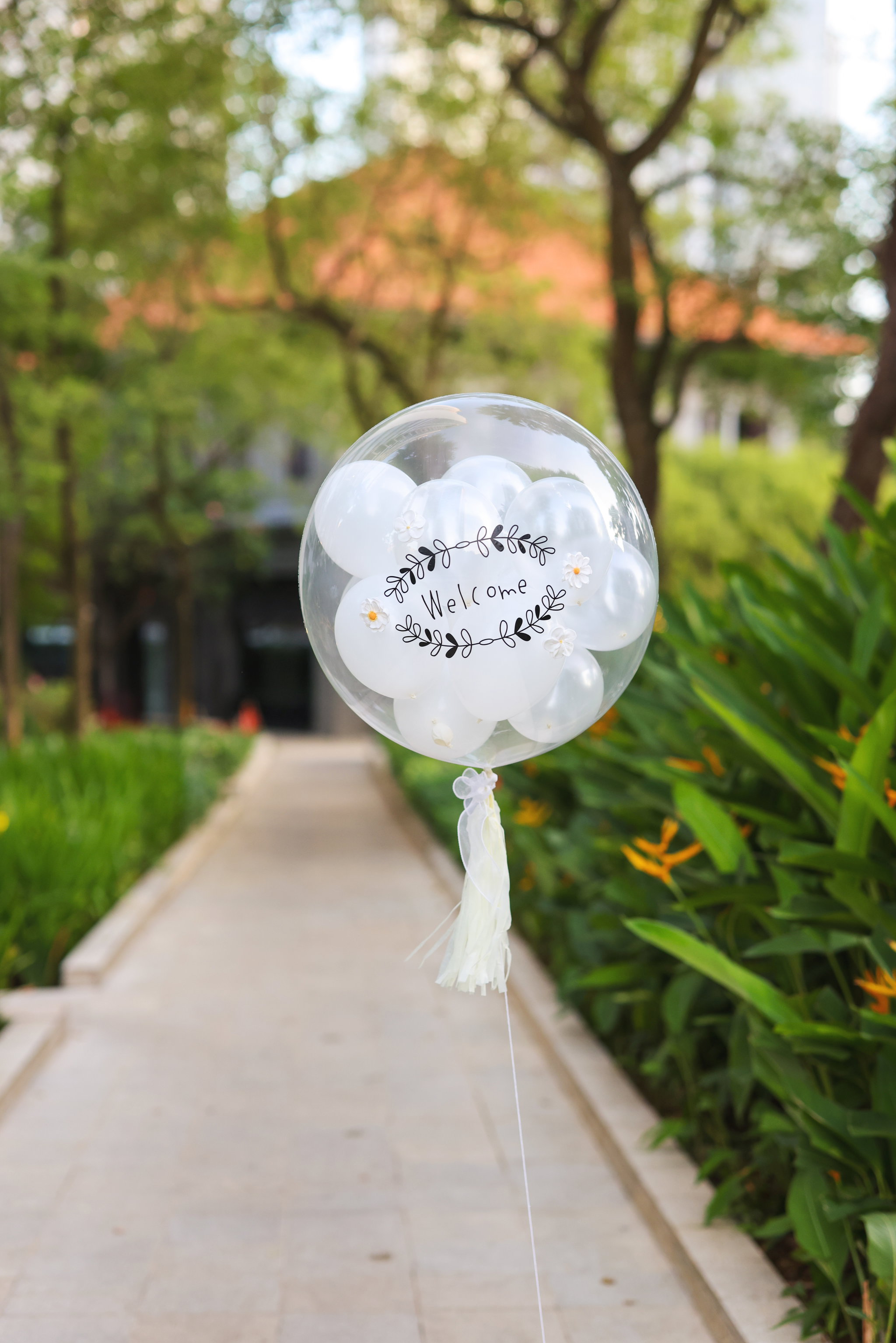 24" Mini bubble balloon with Clay flower_White&pearl white_2