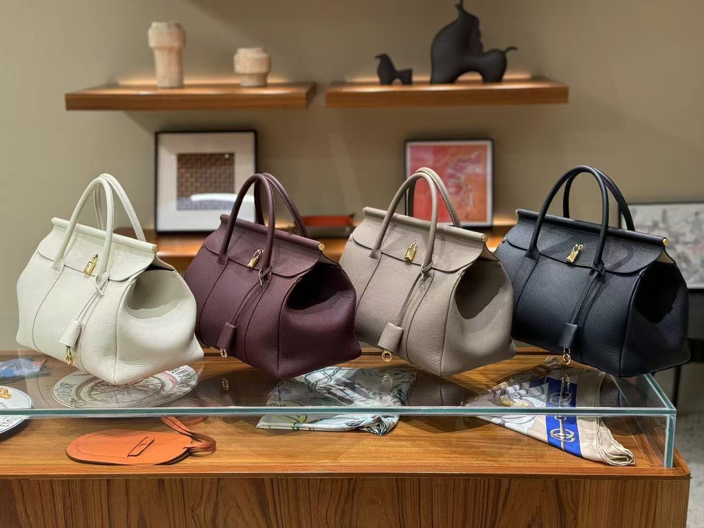LP32cm Handcarry Bag [Another Bag] Togo Leather (Self-manufactured)_0