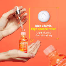 Jumiso All Day Vitamin Brightening & Balancing Facial Serum _1