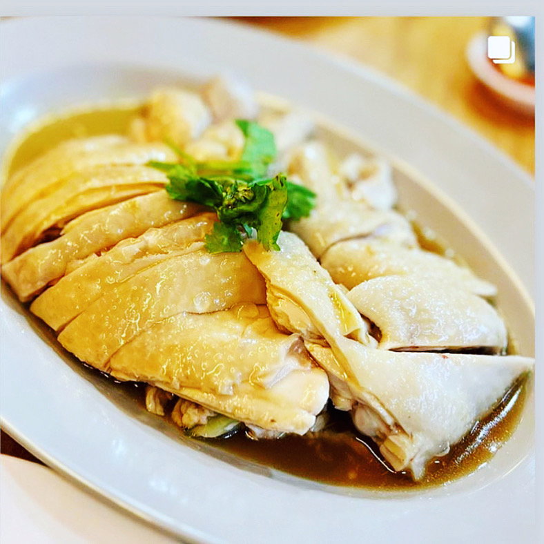 Whole steamed chicken (4 - 8 pax)_0