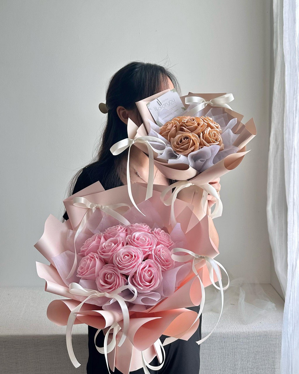 11 Stalk Soap Rose Ribbon Bouquet_1