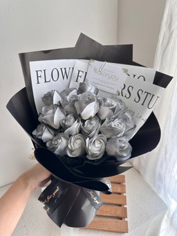 19 Stalk Soap Rose Bouquet