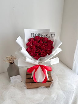 19 Stalk Soap Rose Bouquet
