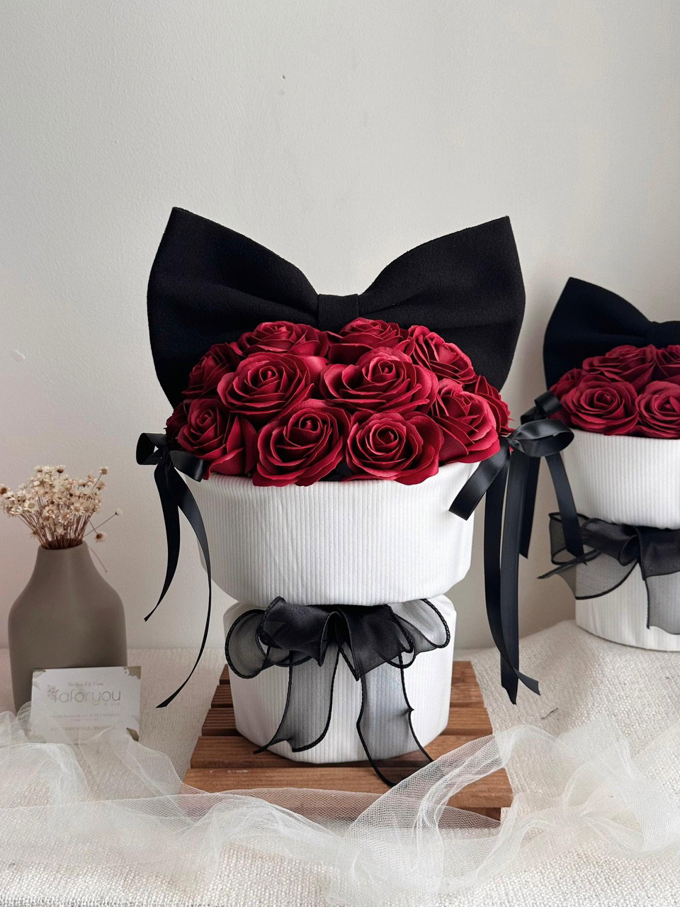 22 Stalk Soap Rose Ribbon Bouquet_0