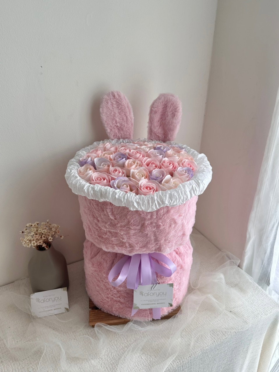 33 Stalk Soap Rose Bunny Bouquet_0