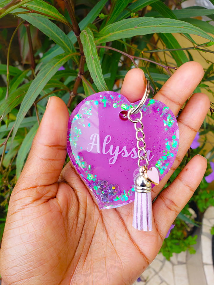 Personalized shaped keychain _1