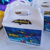 Personalized party box - empty (with 3D effects)_1