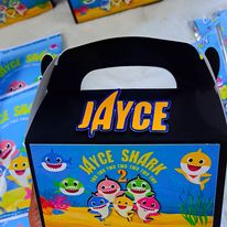 Personalized party box - empty (with 3D effects)