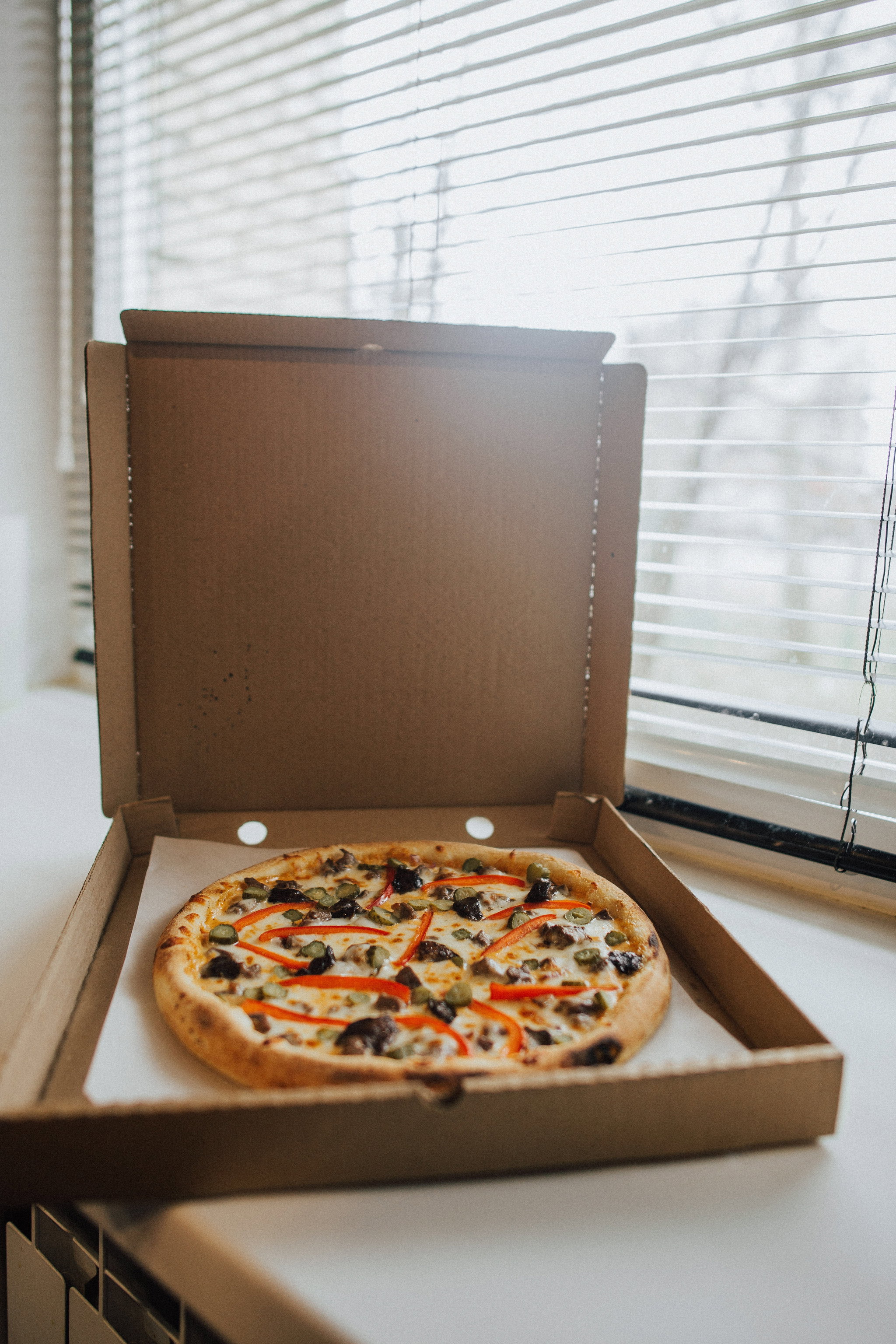 BRANDED PIZZA BOXES - 9’’ (Copy)_3