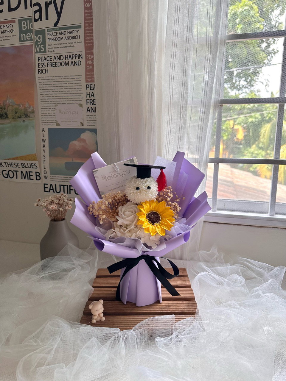 (GP002) Graduation Ping Pong Mixed Bouquet