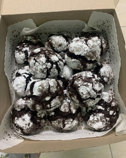 Chocolate crinkle 9pcs