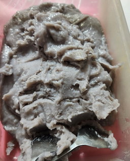 Orh nee puffs! 55 to 60g each! (5pcs-$10) (10 pcs-$18)
