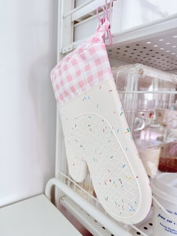 Oven gloves - 𝘱𝘪𝘯𝘬