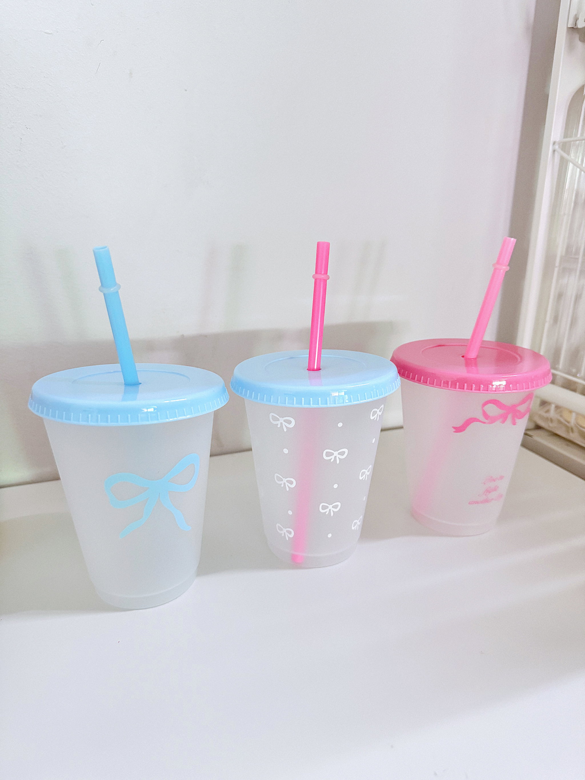 Bow plastic tumblr 450 𝑚𝑙_1