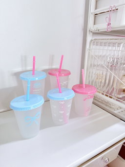 Bow plastic tumblr 450 𝑚𝑙