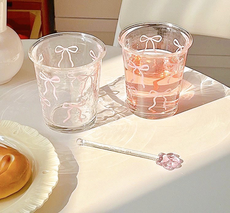 Ribbon glass_0
