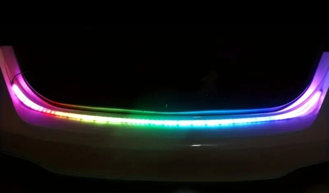 Rear tail light _1