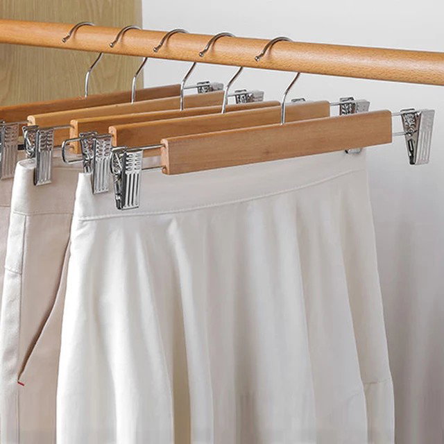 14"/28cm high Grade Natural Wooden Hangers 