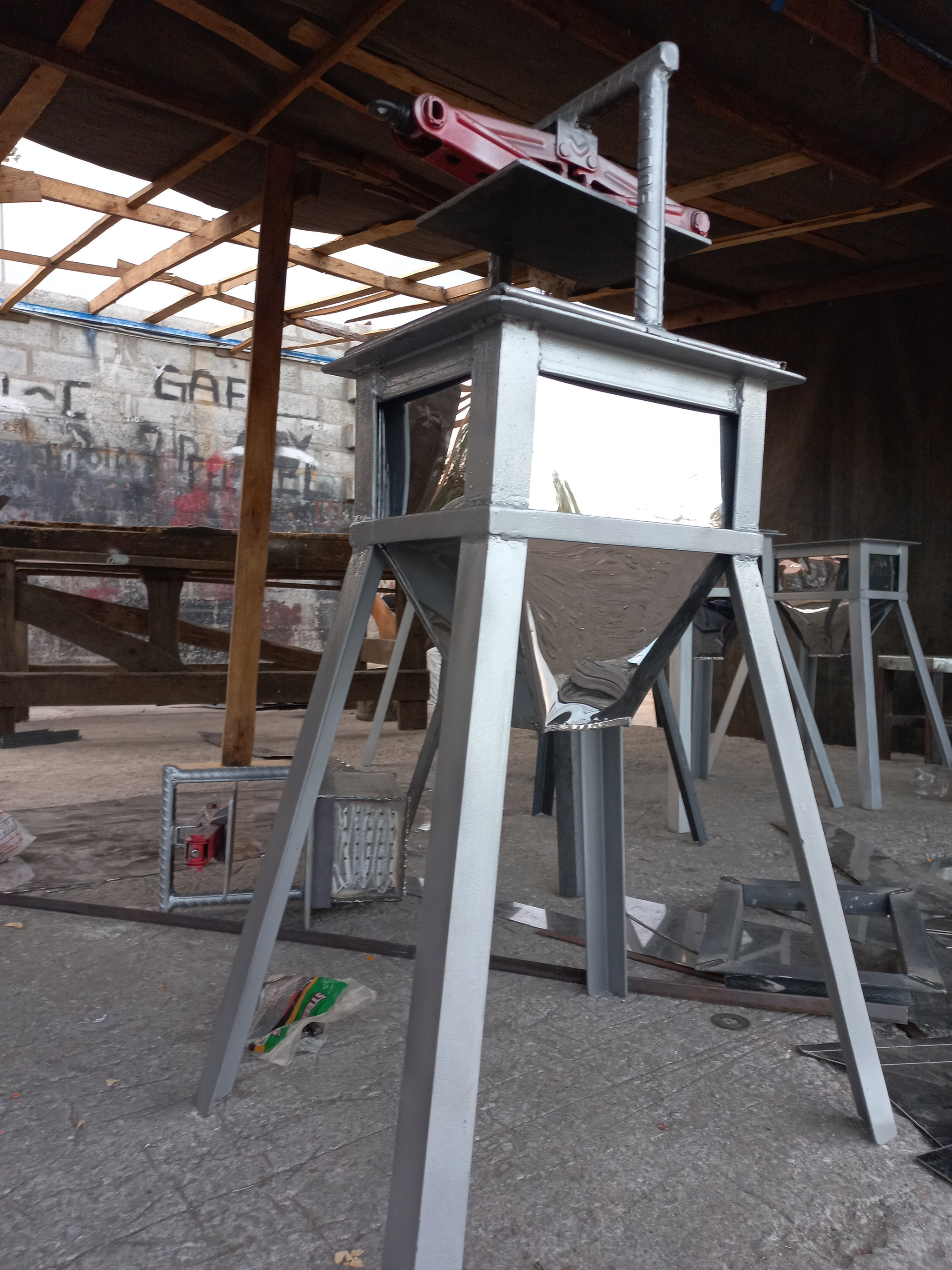 Stainless steel honey press (manual operated)_4