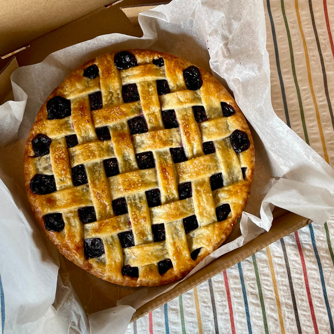 Classic Blueberry Pie_0