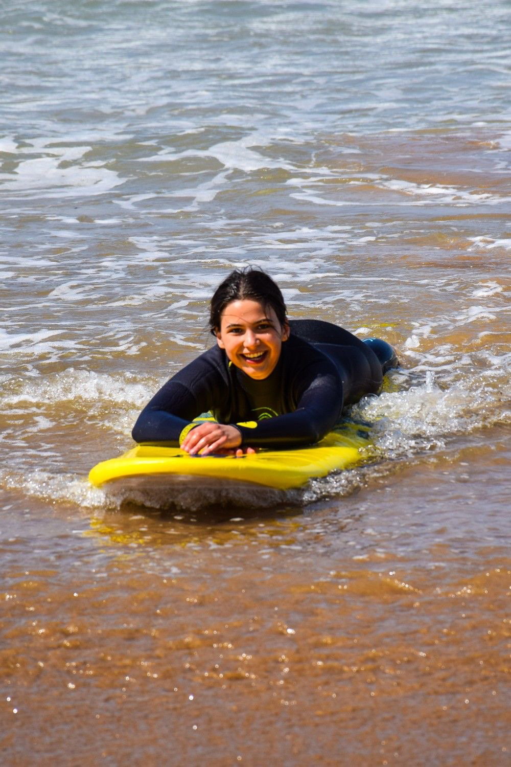 Surf Lessons For Beginners _0