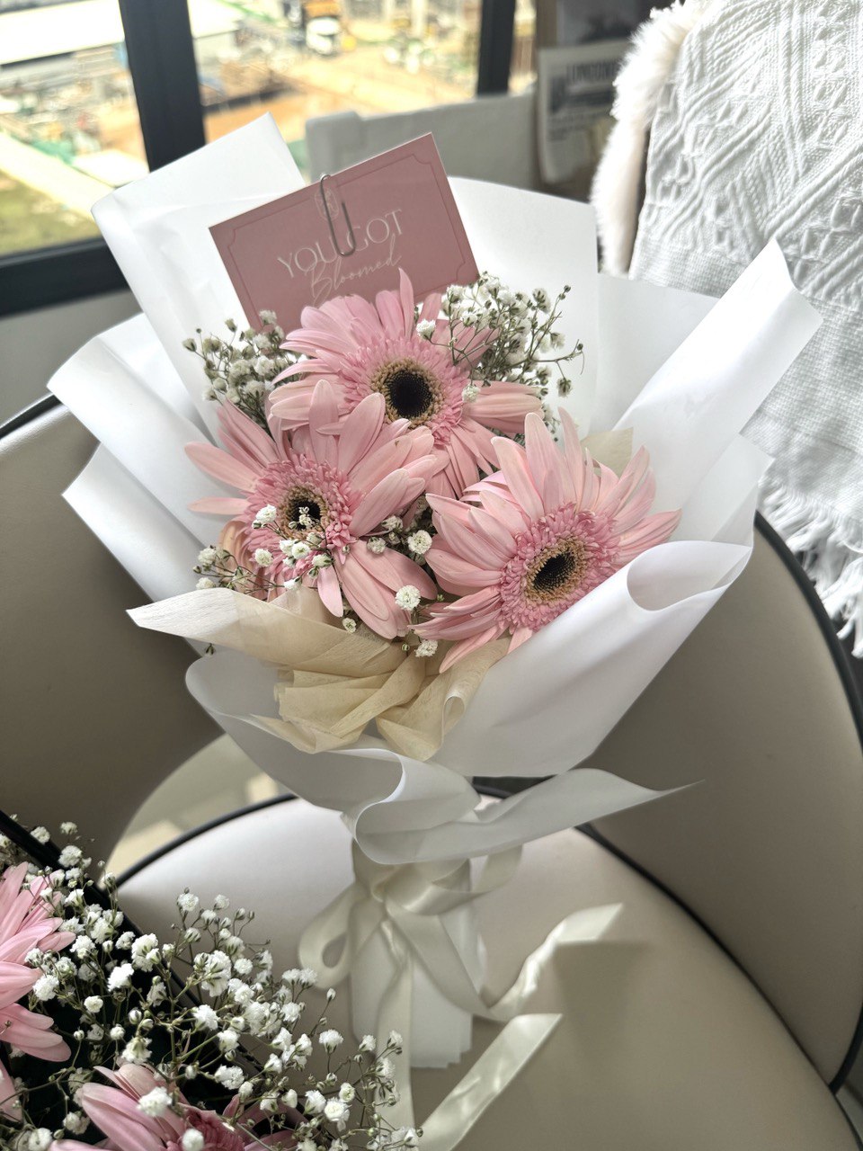 Gerbera Daisy Bouquet_0
