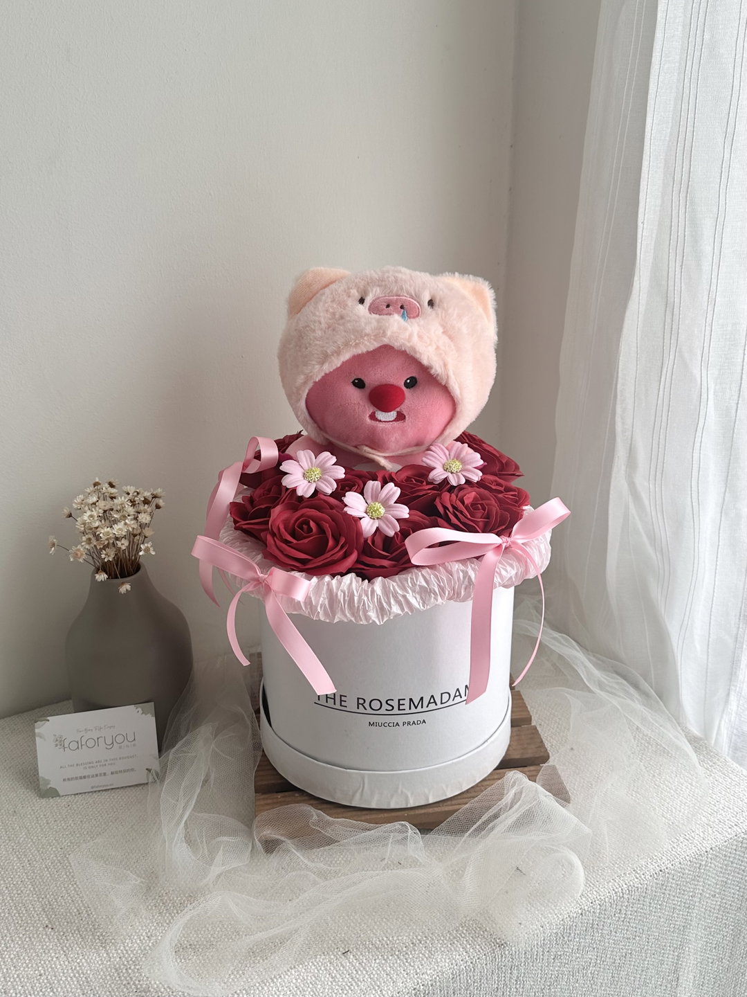 Big Loopy Soap Rose White Box