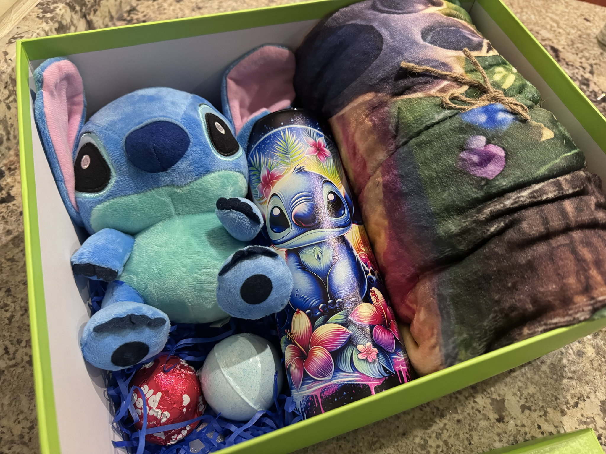 Surprise Gift Box - 💙 Stitch _2