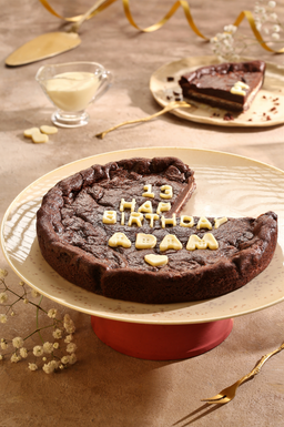 Triple Chocolate Cookie Cake (8 Slices)_1