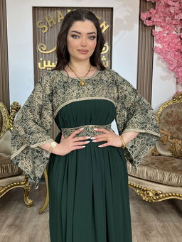 Queen dress