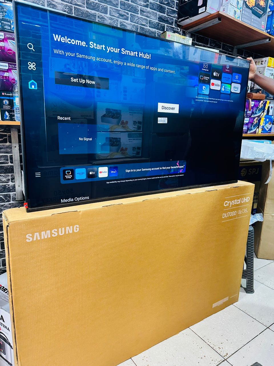 Samsung 55” Crystal UHD DU7000 4K Tizen OS Smart TV (2024)