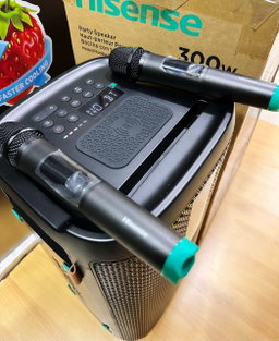Hisense Party Rocker Bluetooth rechargeable speaker with 2 wireless microphones