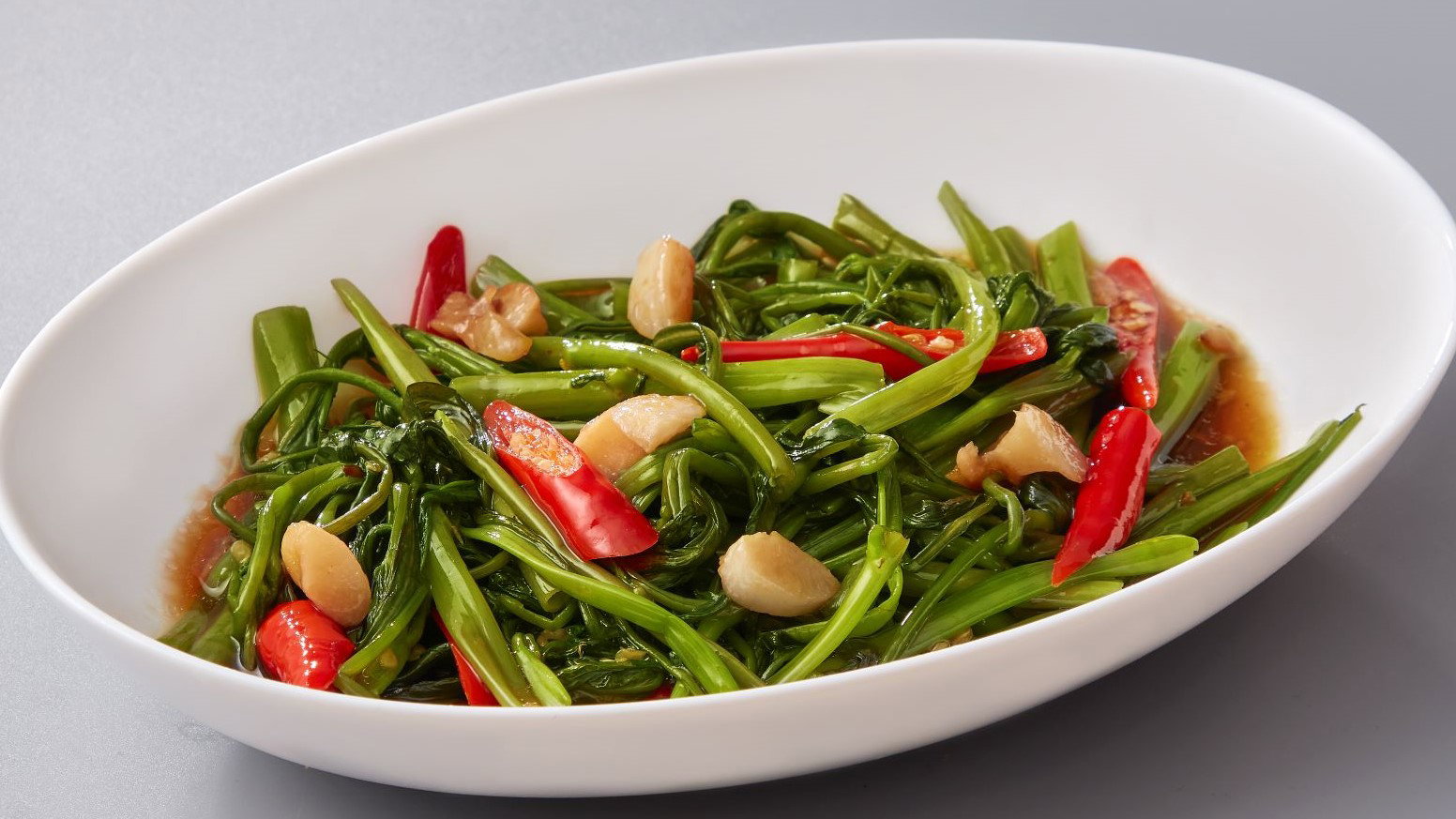 Stir-fried Morning glory ผัดผักบุ้ง _2