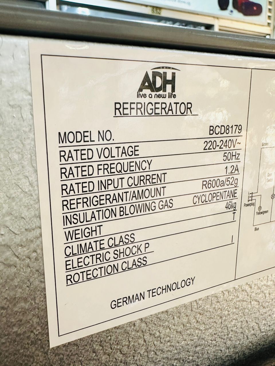 ADH 276 litres double door fridge BCD8179_2